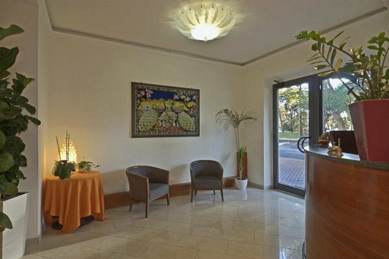 Hotel Firenze فياريجيو المظهر الخارجي الصورة
